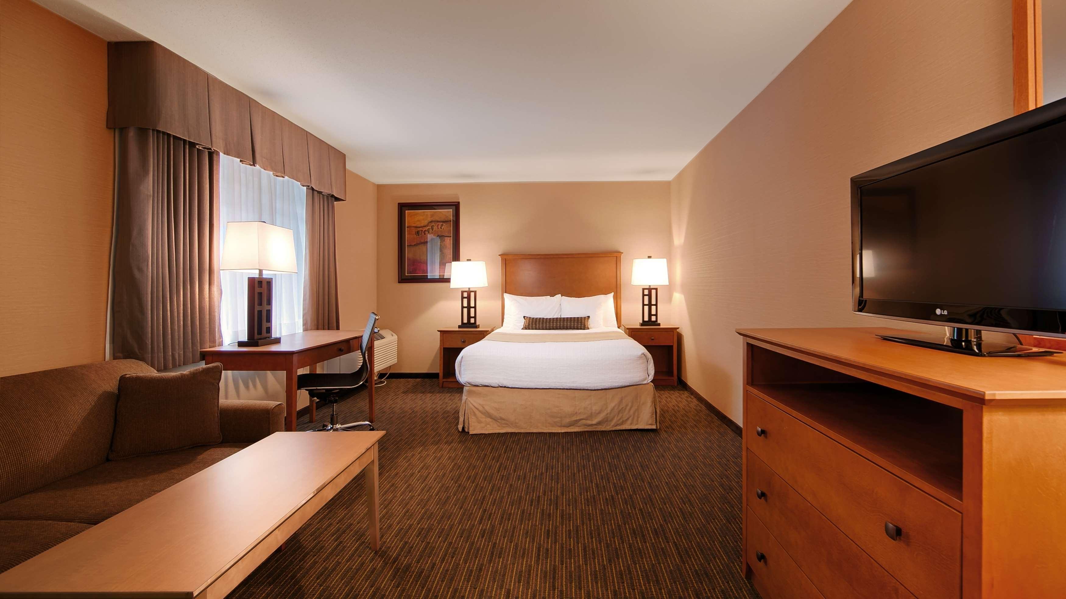 Best Western PLUS Mission City Lodge Exterior foto