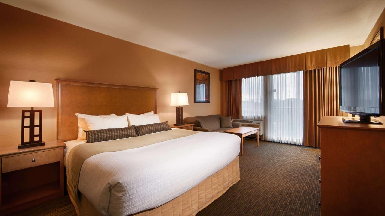 Best Western PLUS Mission City Lodge Exterior foto